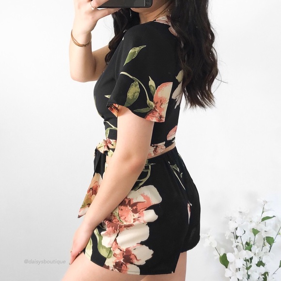black and pink floral two piece shorts wrap set - Picture 3 of 4